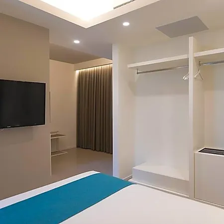 Hotell Airone