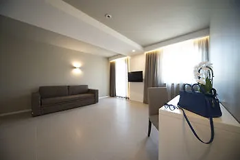 Otel Airone Katanya